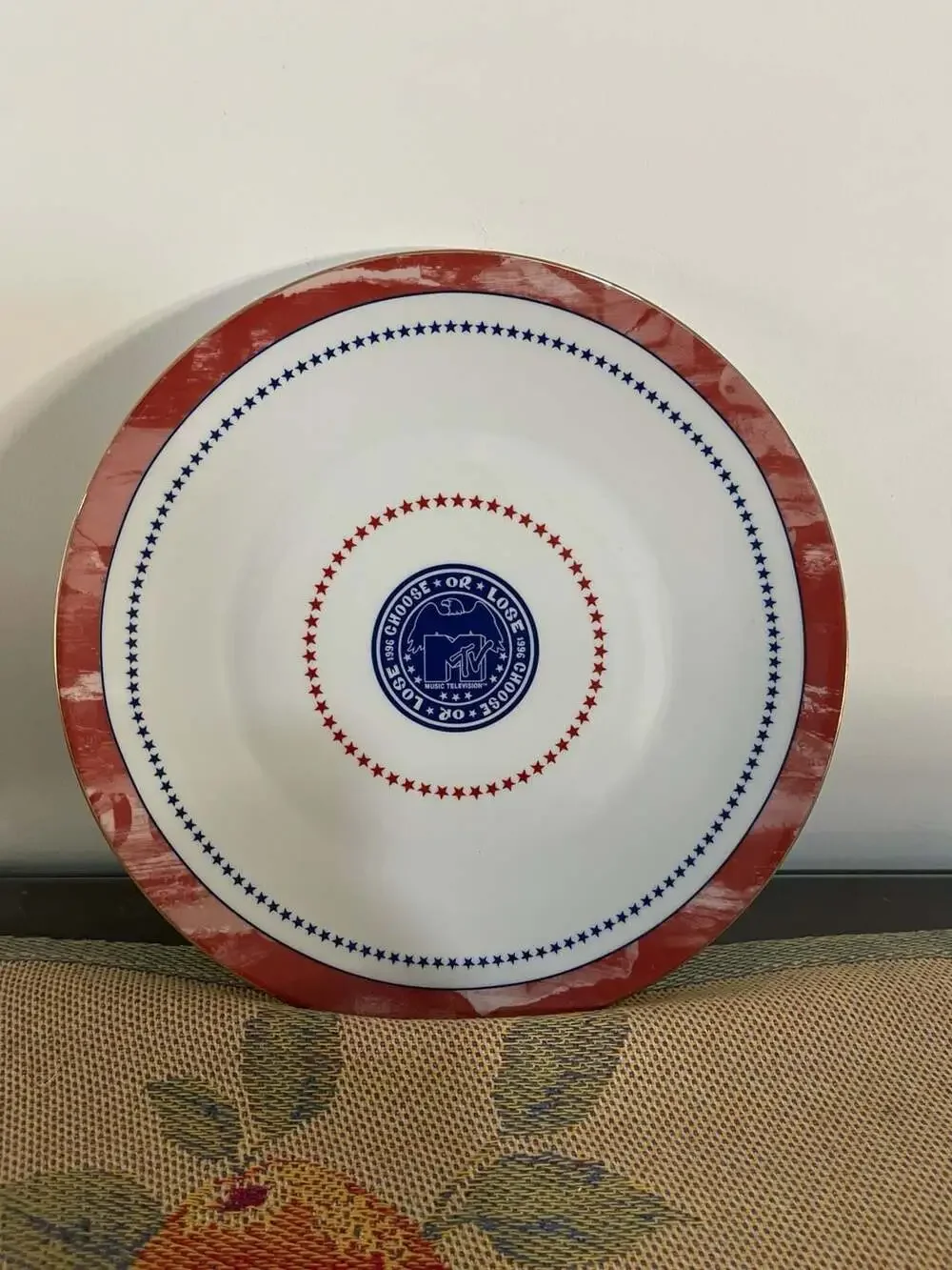 Vintage 1996 MTV Choose or Lose Presidential Campaign Decorative Plate
